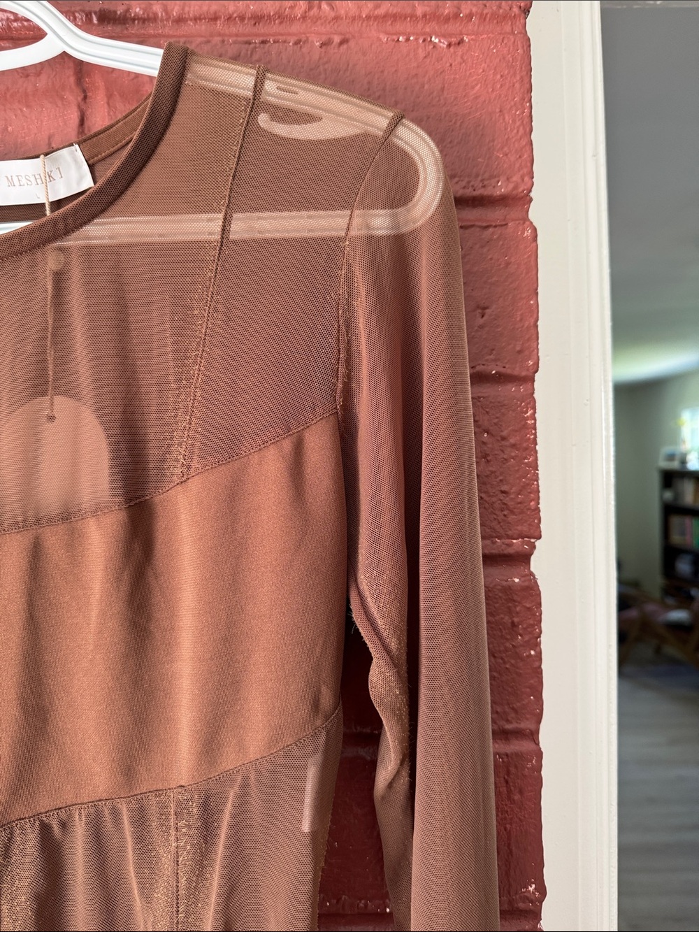 Meshki NWT Chocolate Tarna Long Sleeve Mesh Bodysuit L - Picture 3 of 9